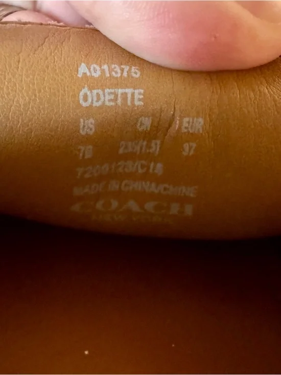 Coach Odette Loafers Cream Colored Women’s Sz 7B A01375 Pre Owned - Picture 7 of 7